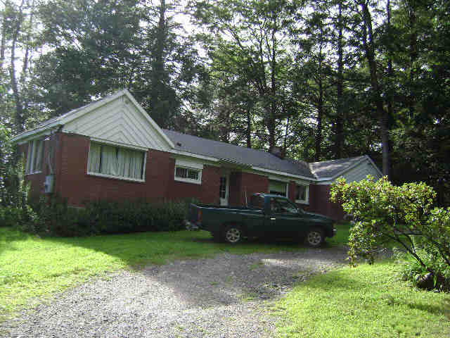 Building photograph for 72 WOODLAND RD